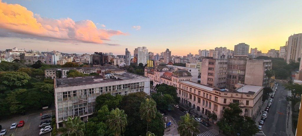 Apartamento 03 dormitórios no Bom Fim em Porto Alegre