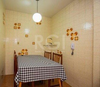 Apartamento 3 dormitórios no bairro Petrópolis