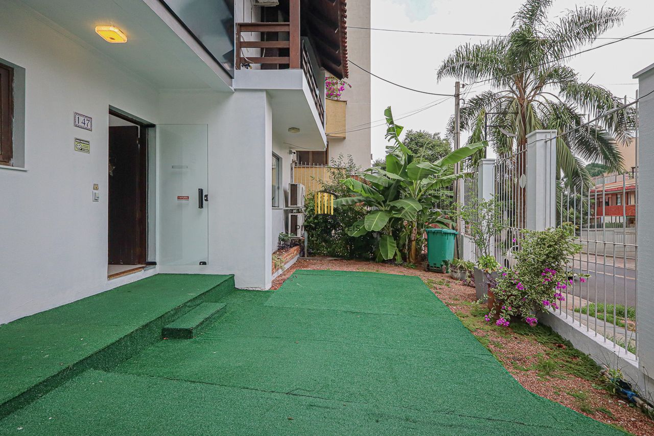 Casa, 3 dormitórios, 2 Suítes,  293,20m², Bairro Bela Vista, Porto Alegre