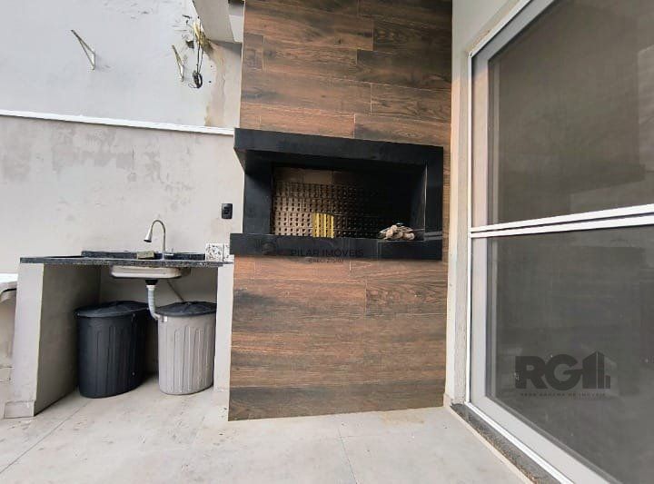 Casa 3 dormitórios no bairro Sarandi