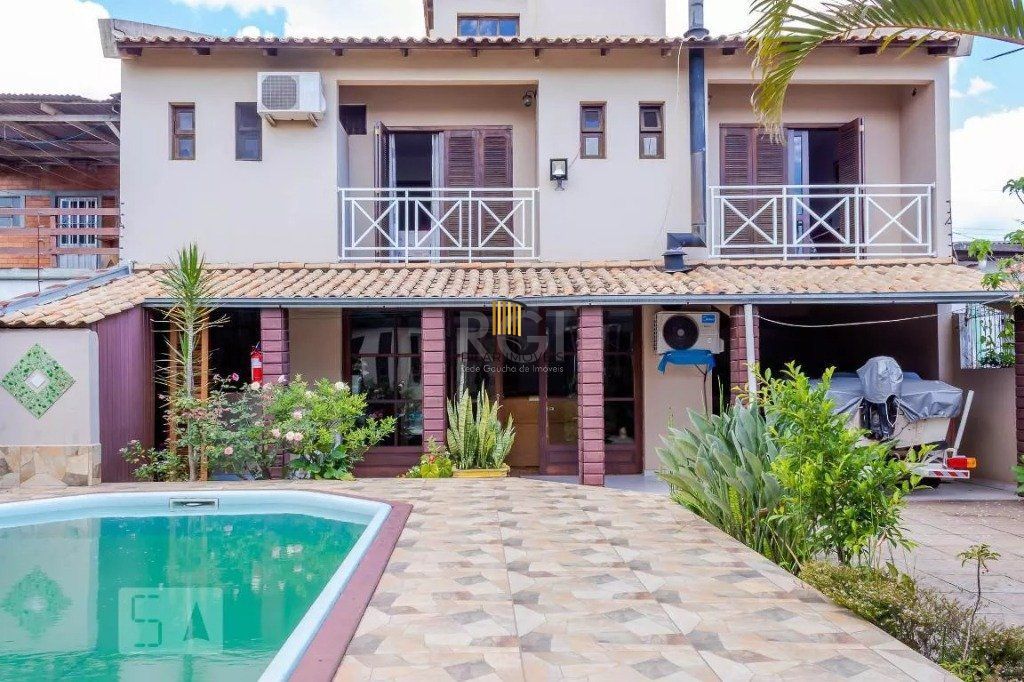 Casa 3 dormitórios no bairro Centro
