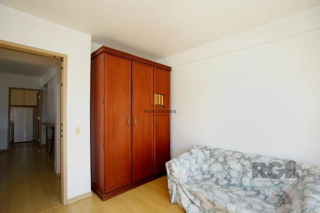 Apartamento, 2 Quartos, 2 Vagas, Bairro Petrópolis