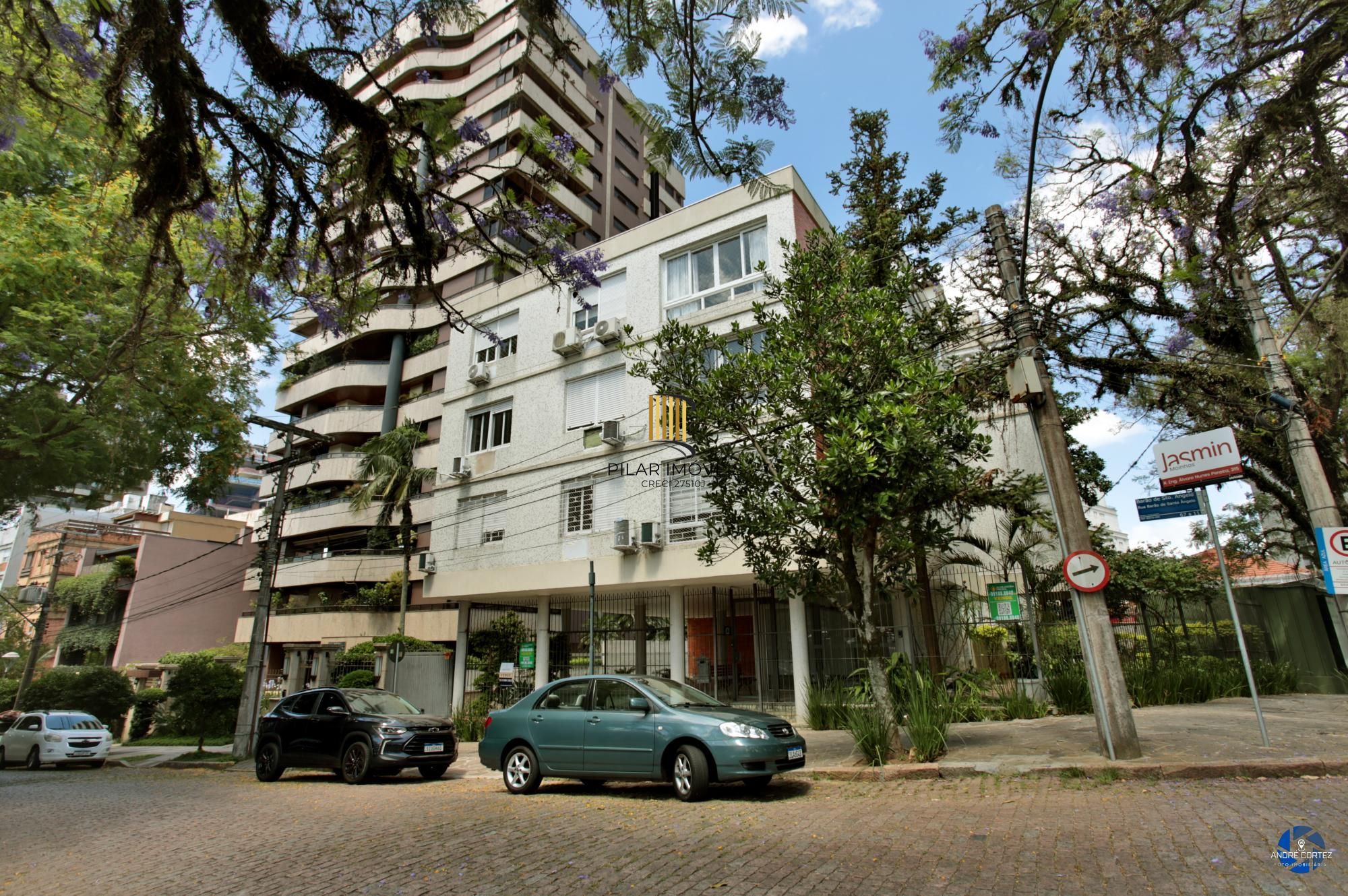 No Moinhos de Vento 03 dormitórios com 01 vaga