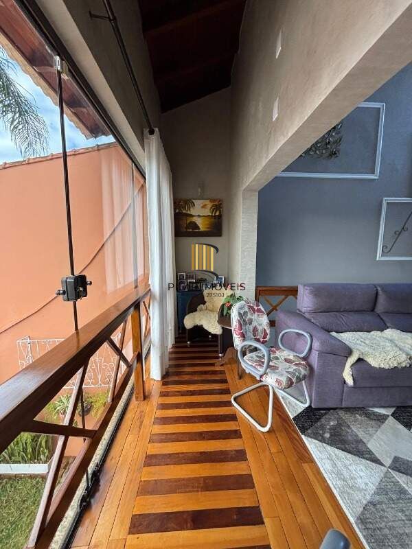 Casa 03 dormitorios Viamão