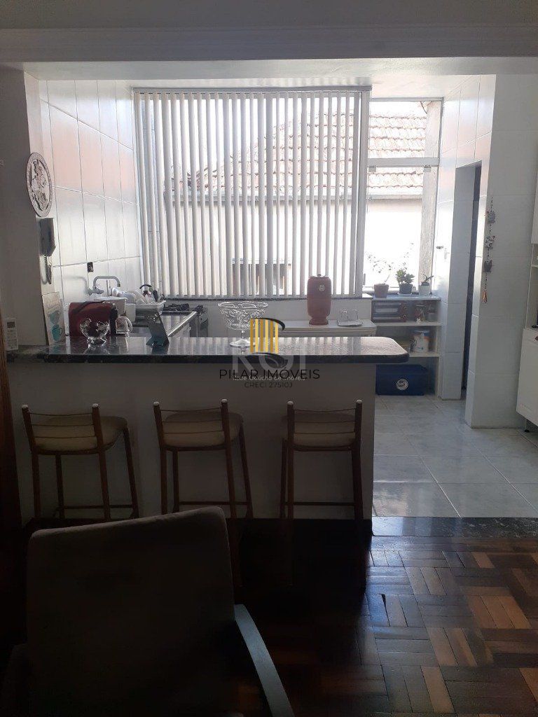 Apartamento 2 dormitórios no bairro Partenon