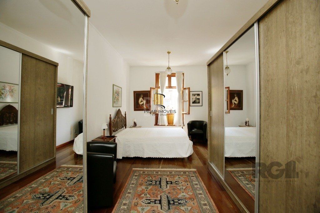 Casa para Venda no bairro Independência, em Porto Alegre / RS
