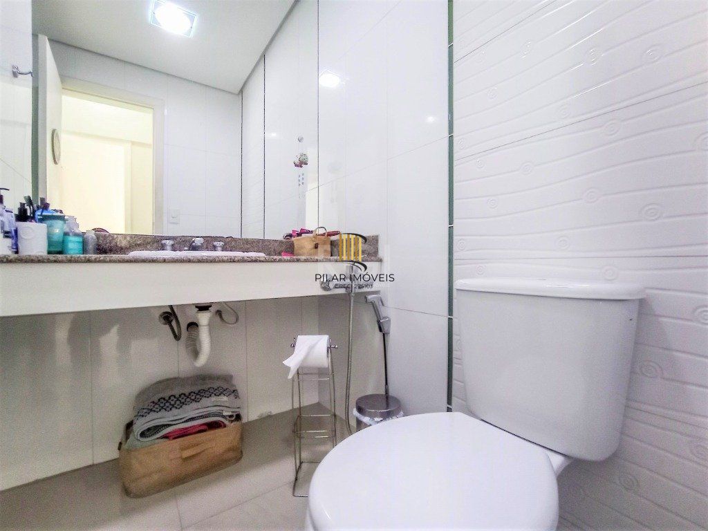 Cobertura para Venda - 174.22m², 2 dormitórios, 2 vagas - Menino Deus