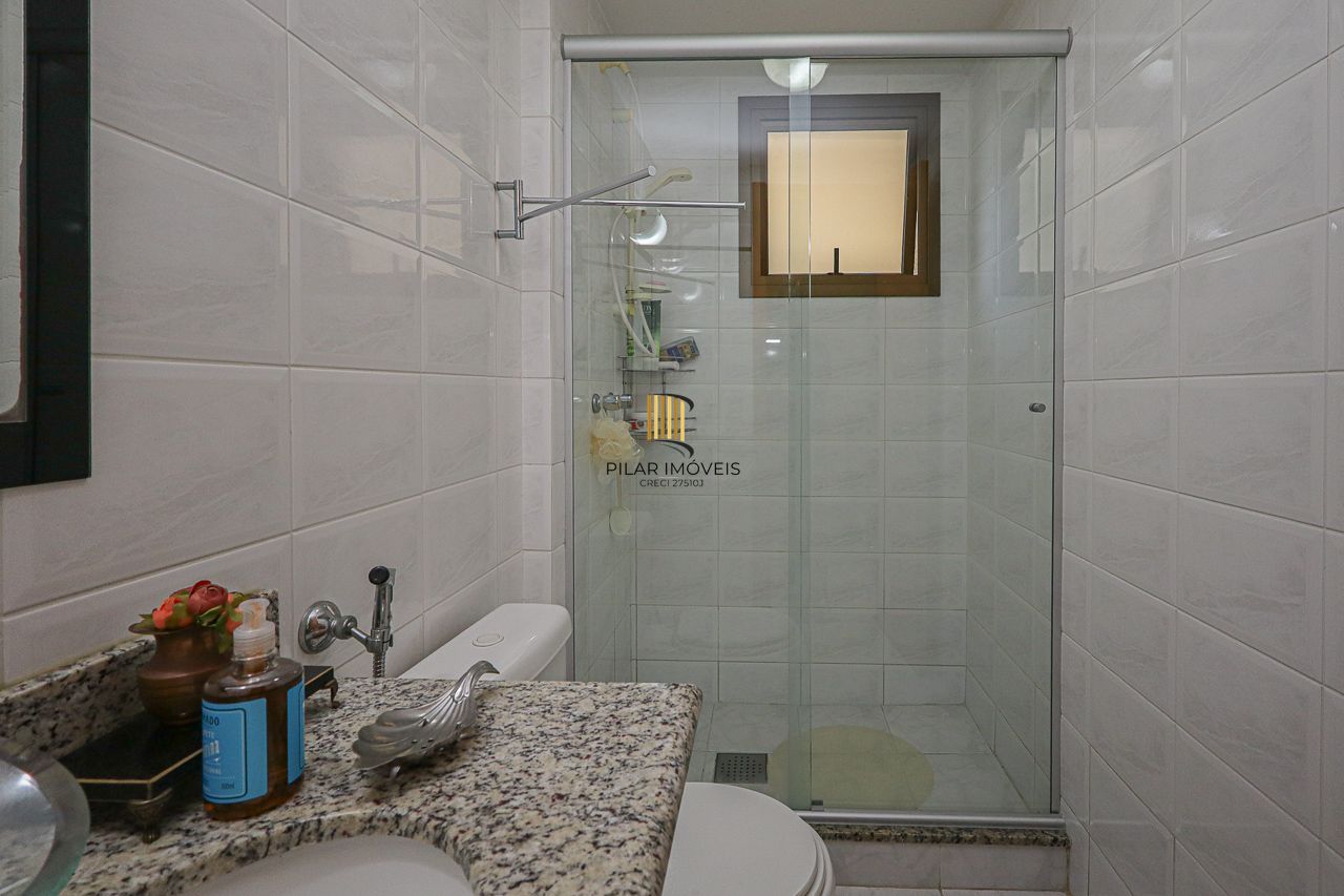 Apartamento 03 quartos de frente com sacada e com garagem