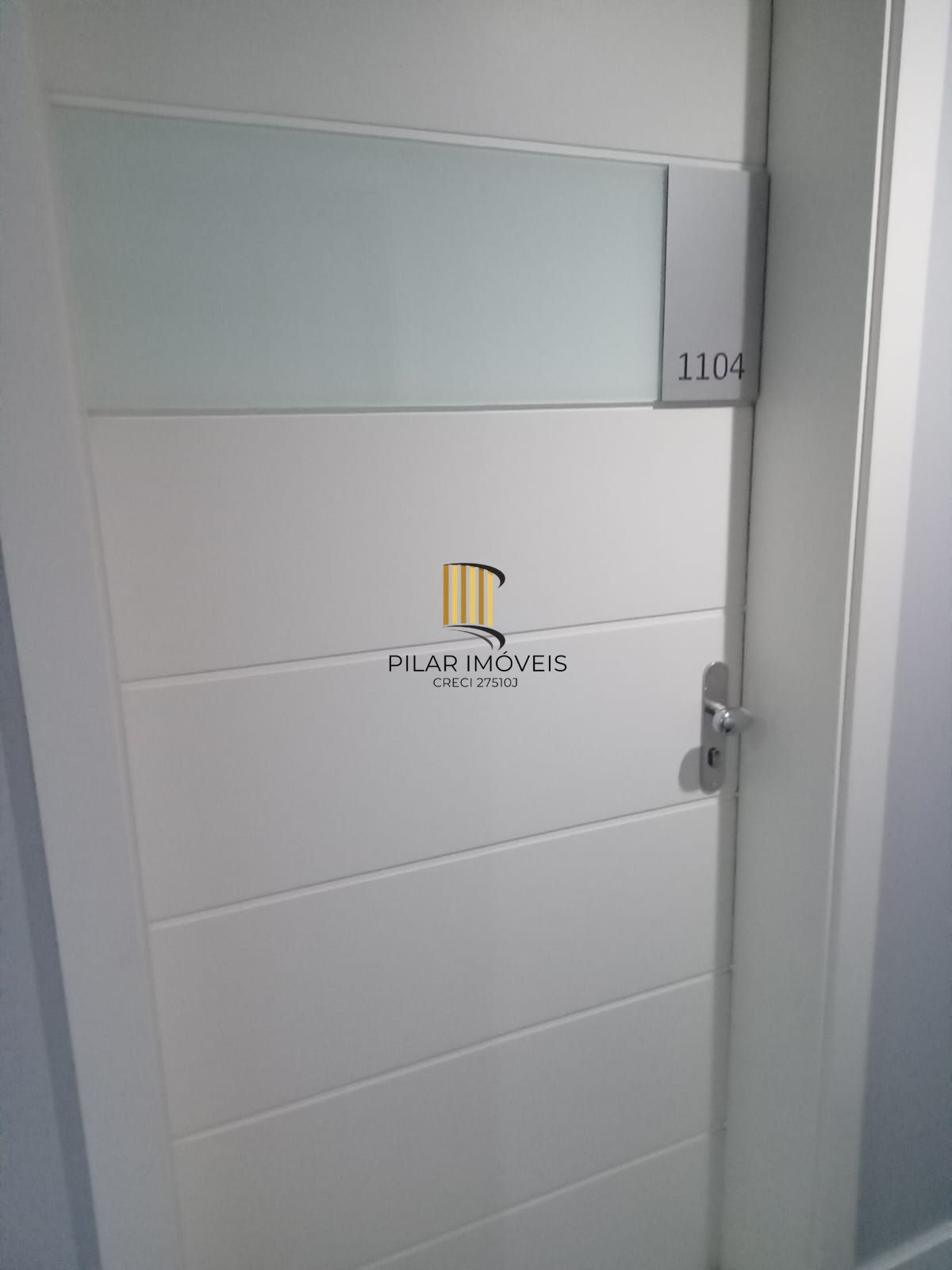 Sala comercial com garagem no DOC na Ramiro Barcelos