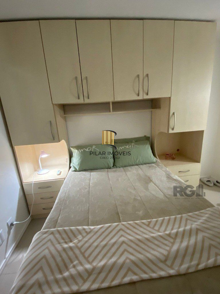 Vendo Casa em Condomínio Com Infra no Bairro Sarandi em Porto Alegre.
