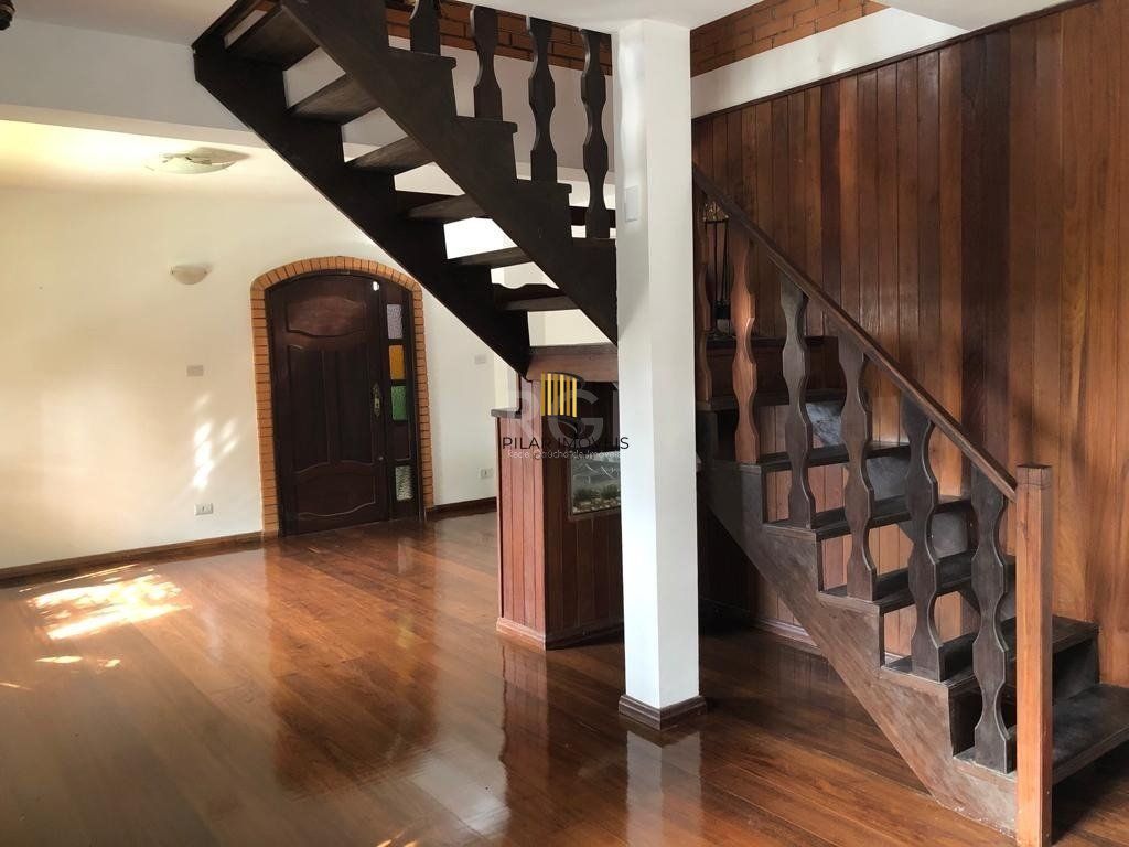 Casa para Venda - 326m², 3 dormitórios, sendo 2 suites, 4 vagas - Parque dos Maias