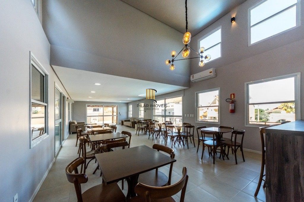 Casa com 3 suítes, Jacuzzi e vista panorâmica para o Guaíba