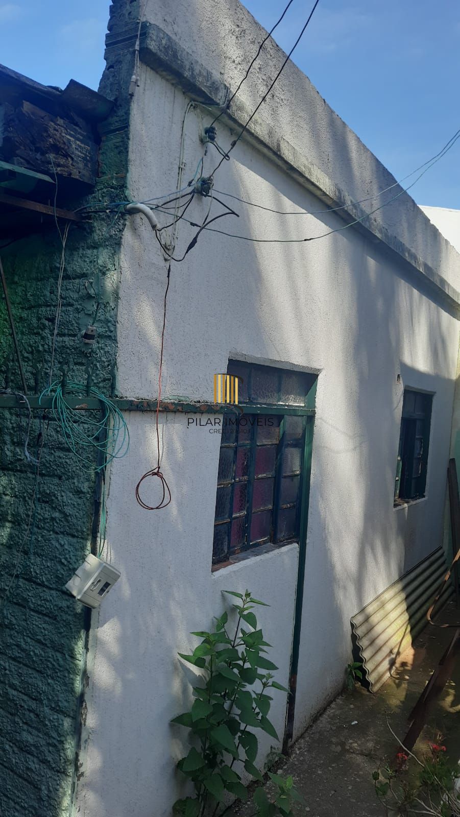 Terreno no Bairro Santo Antônio 196 M², Cercado e Murado.