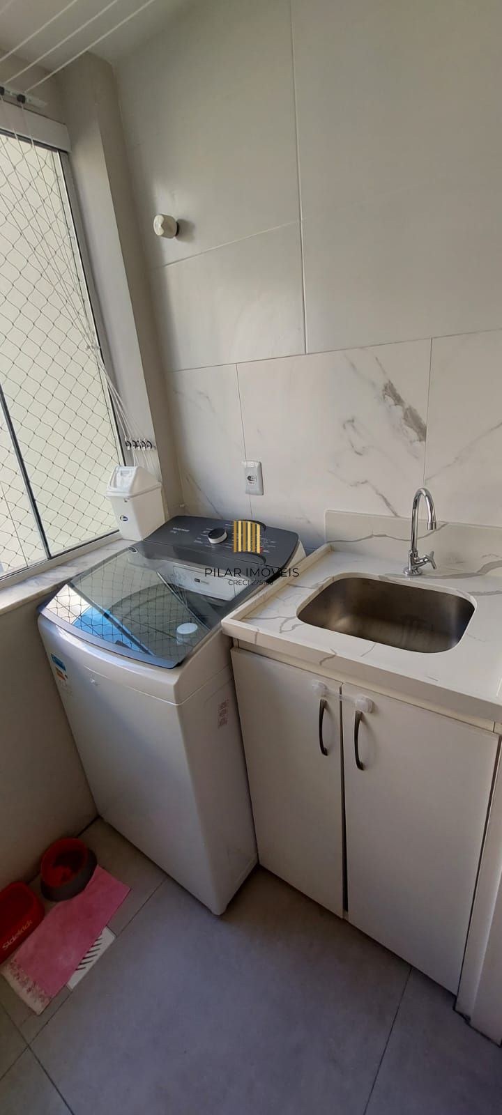 1 DORMITORIO SEMIMOBILIADO 54,69M²