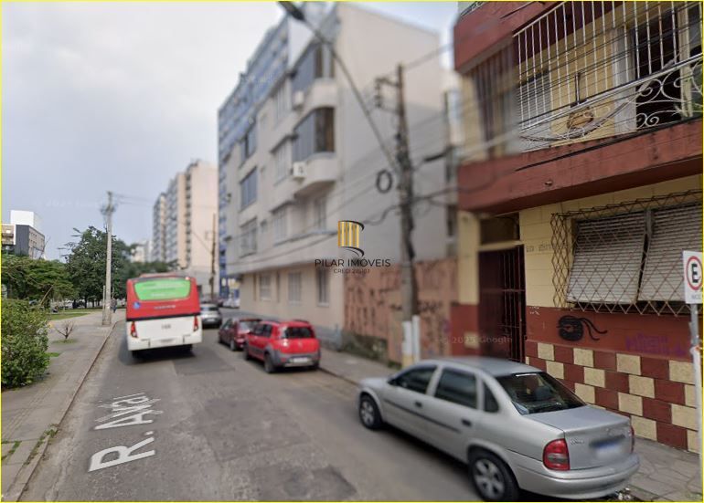 Apartamento 2 dormitórios no bairro Centro Histórico