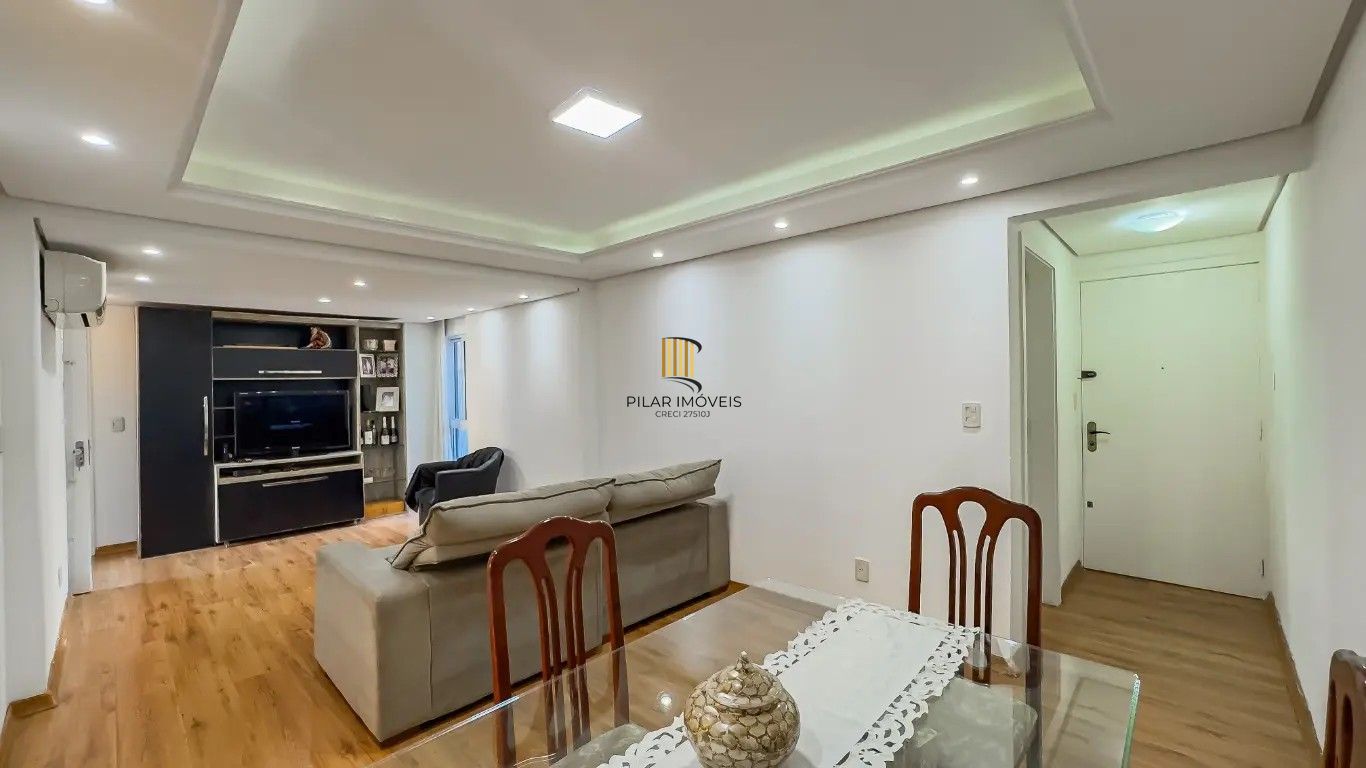 Apartamento Semimobiliado com 3 Dormitórios (1 Suíte com Hidro) – 104 m² e Vaga Coberta