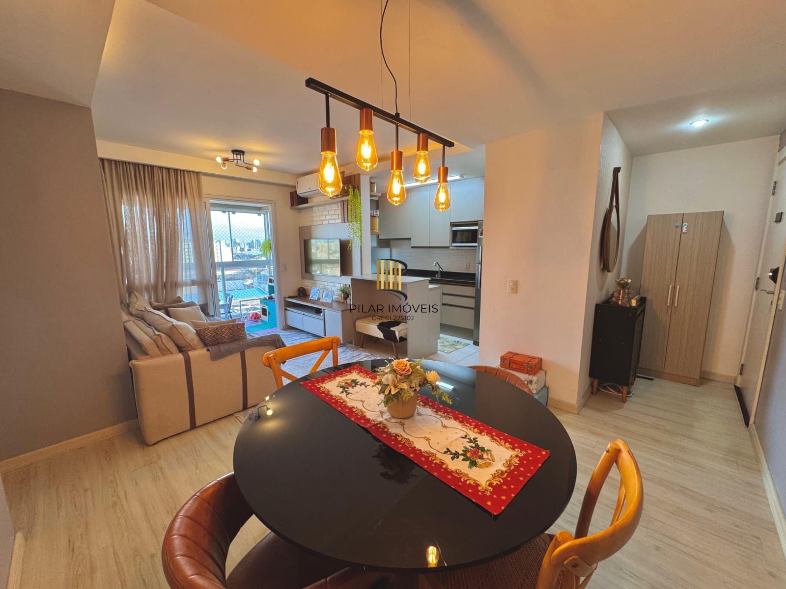 Andar Alto, Vista Panorâmica e Conforto Total – Rossi Fiateci