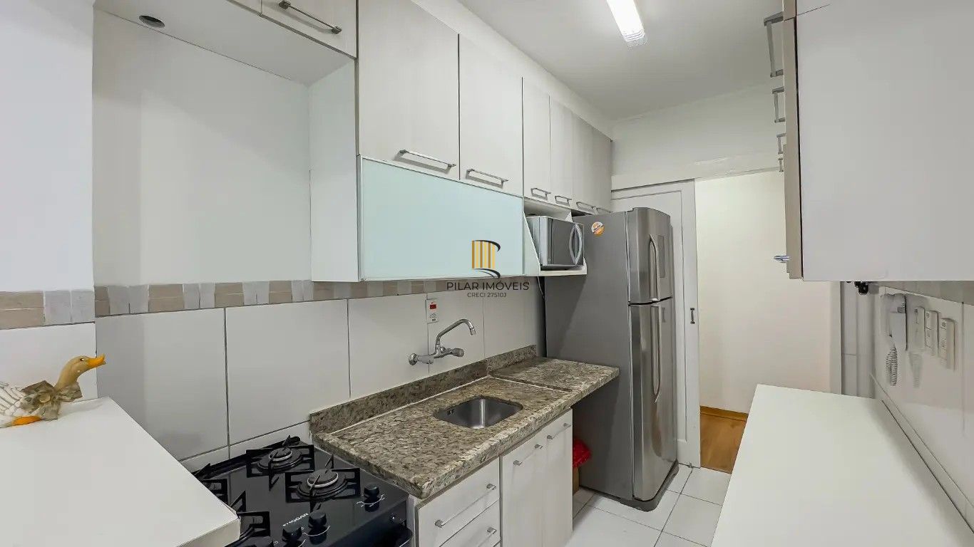Apartamento Semimobiliado com 3 Dormitórios (1 Suíte com Hidro) – 104 m² e Vaga Coberta
