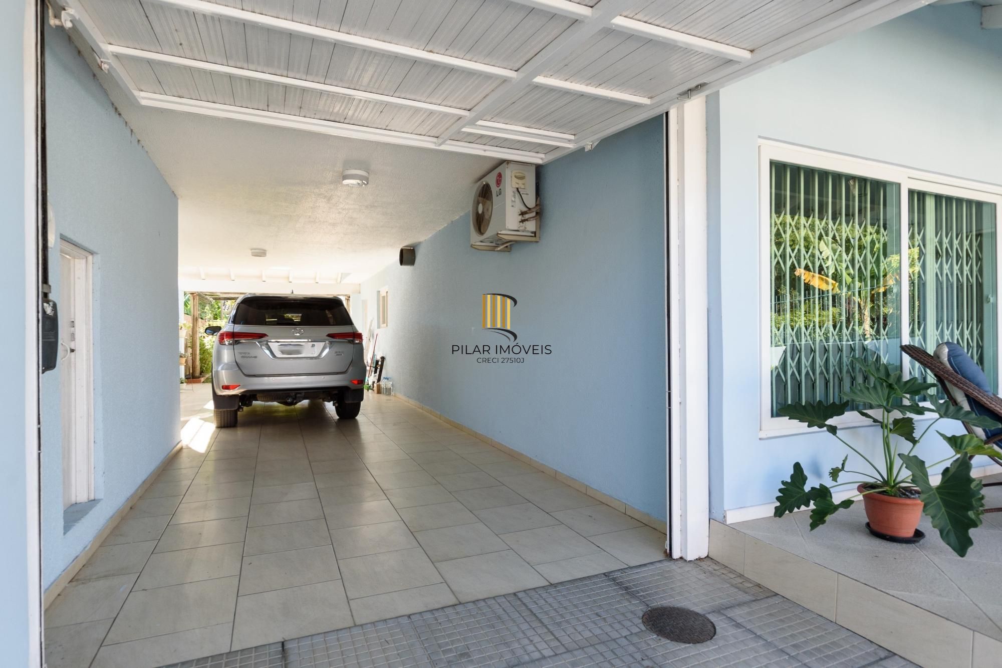 Venha morar em 350 m² com um clube em sua casa!