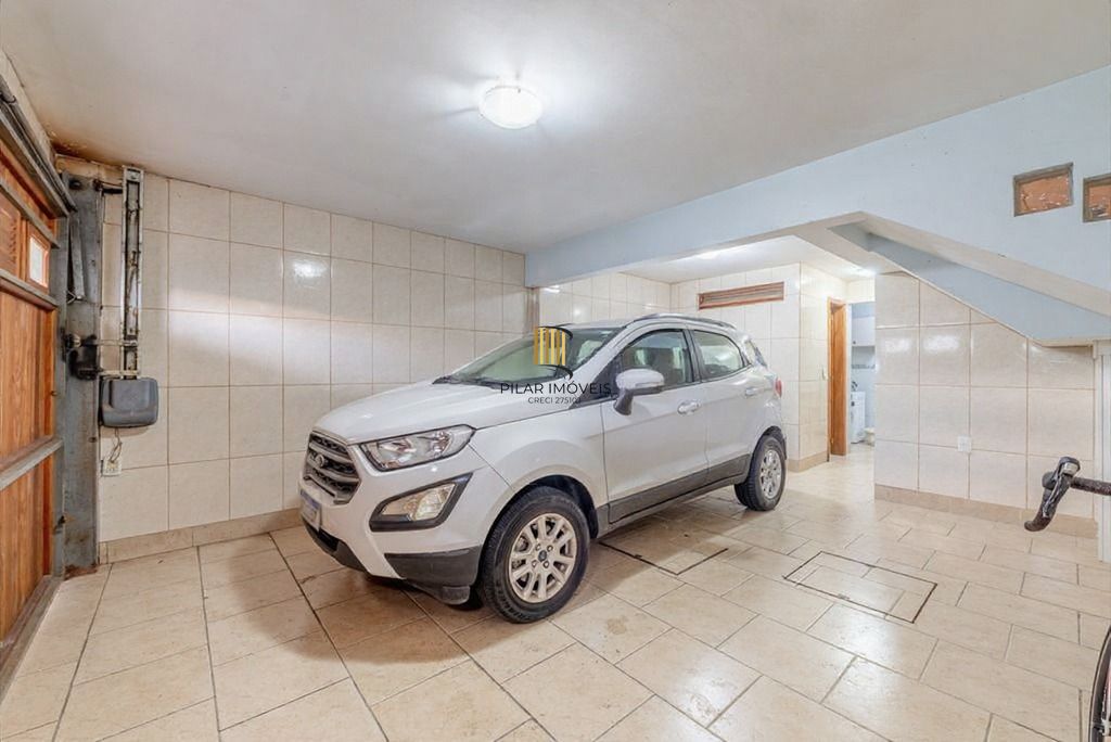 O Lar Ideal na Tristeza: Casa em Condomínio com 3 Dormitórios