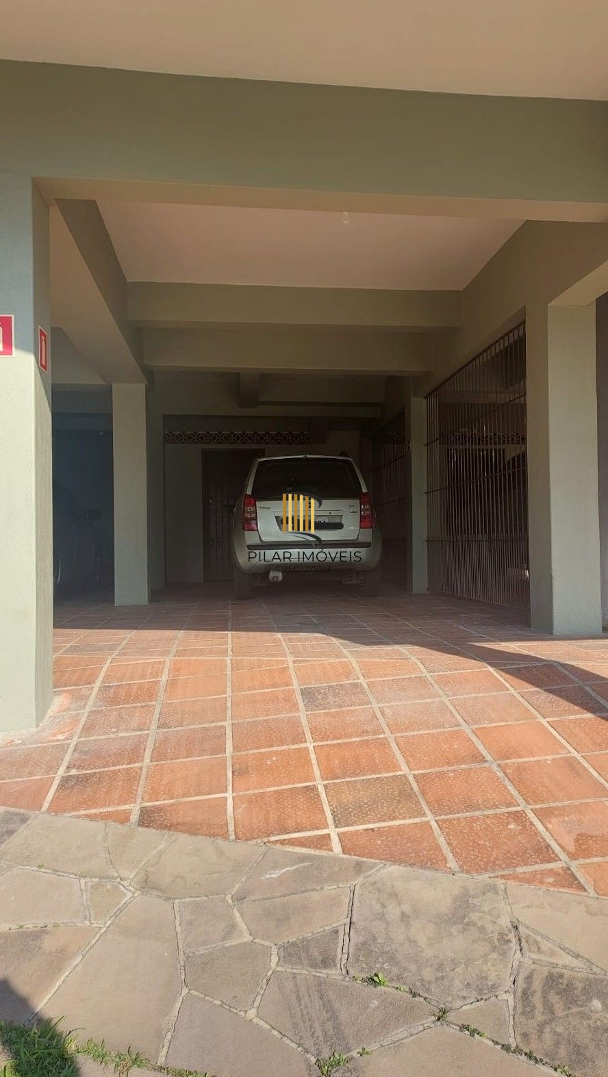 Cobertura reformada no Bairro Jardim Lindóia
