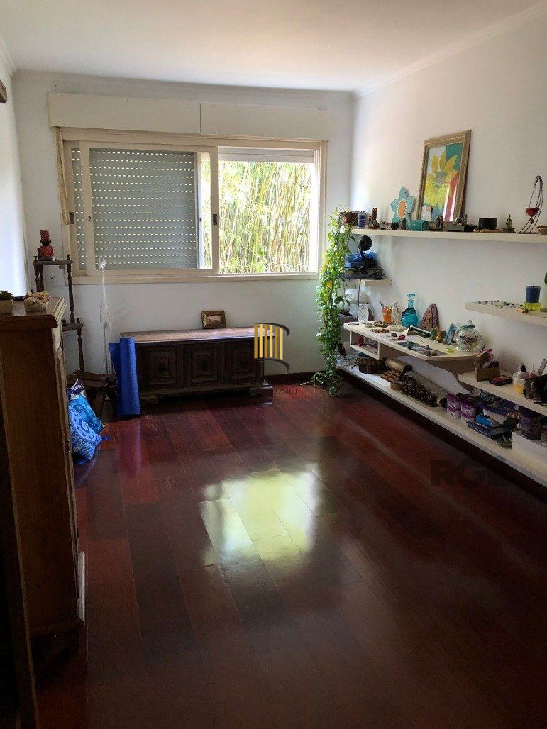 Apartamento 1 dormitório com 1 vaga de garagem coberta no Bairro Nonoaí