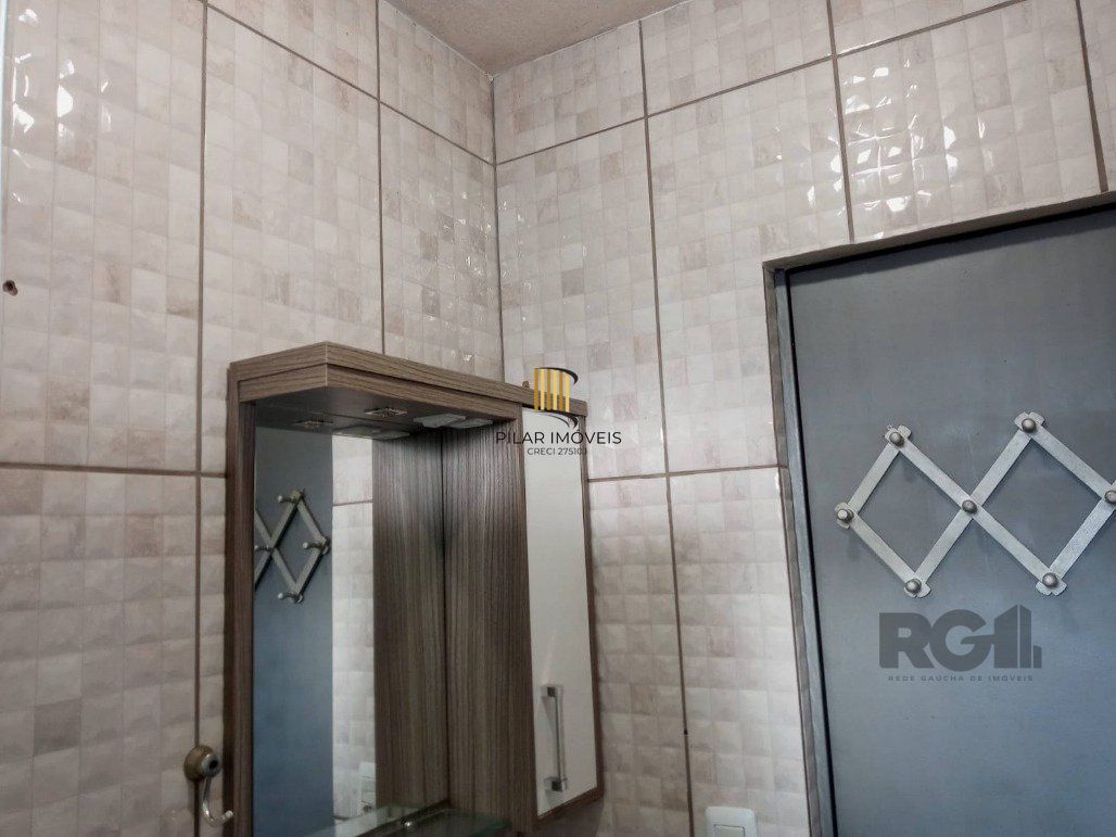 Apartamento 2 dormitórios no bairro Rubem Berta