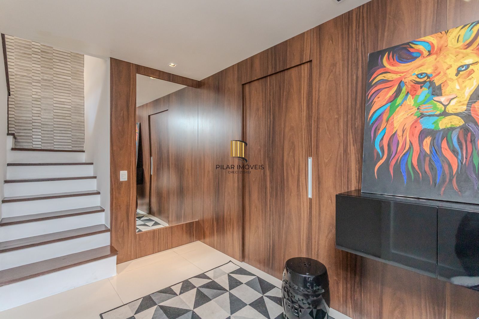 Casa com 3 suítes, Jacuzzi e vista panorâmica para o Guaíba