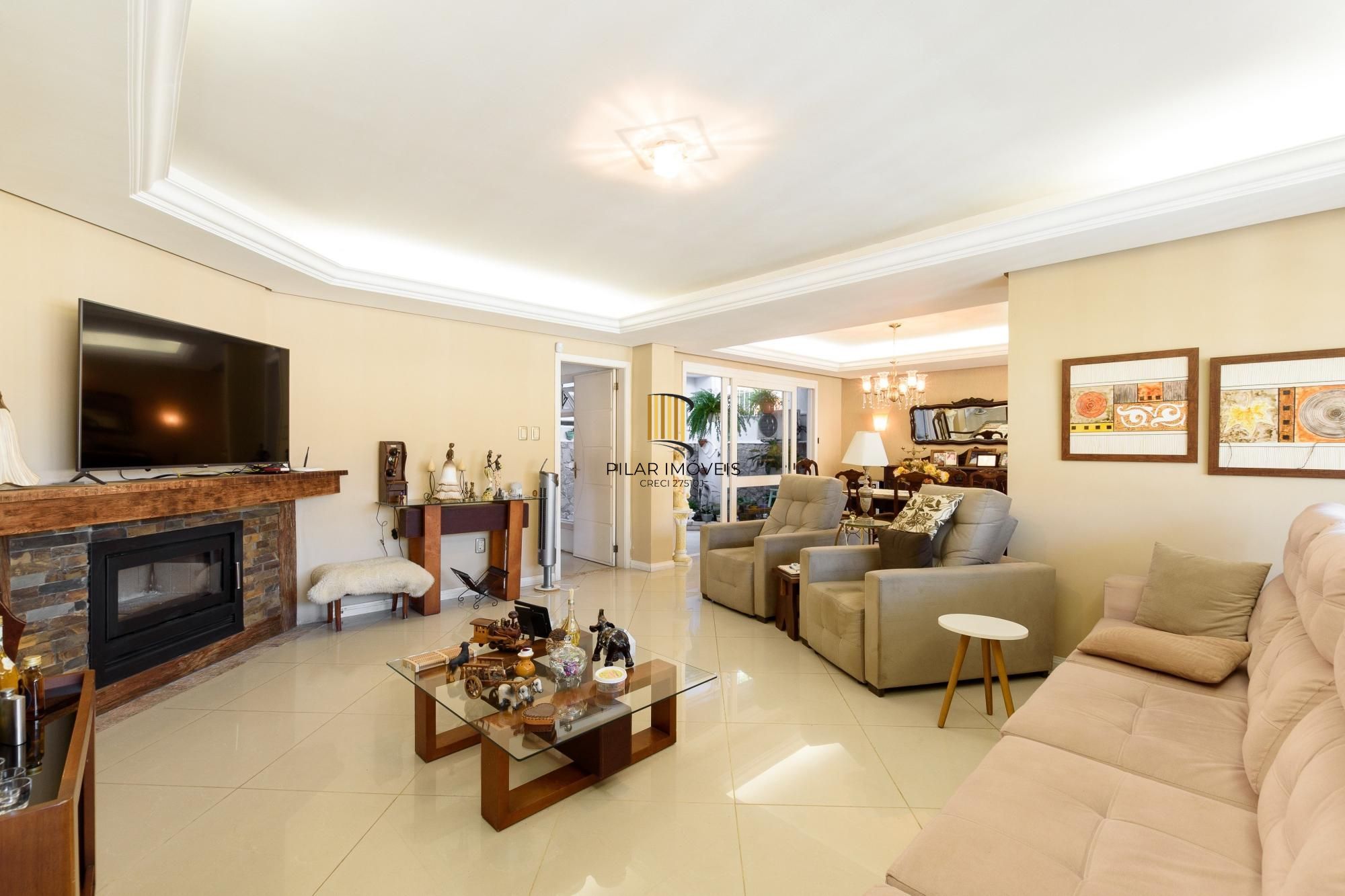 Venha morar em 350 m² com um clube em sua casa!