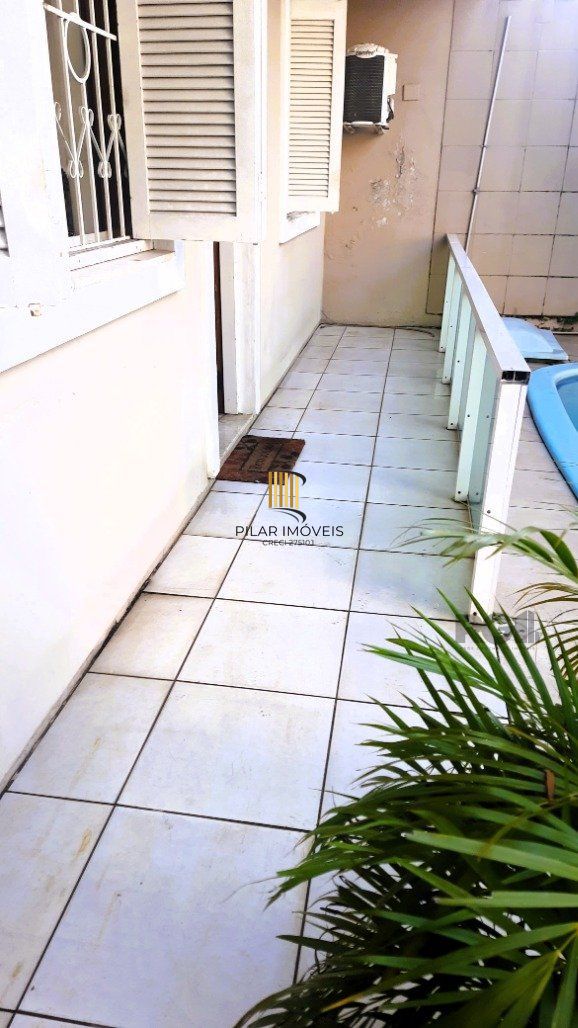 Casa 3 Dormitório(s) Bairro Medianeira