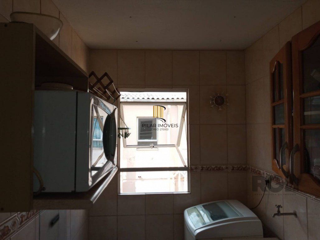 Apartamento 2 dormitórios no bairro Rubem Berta