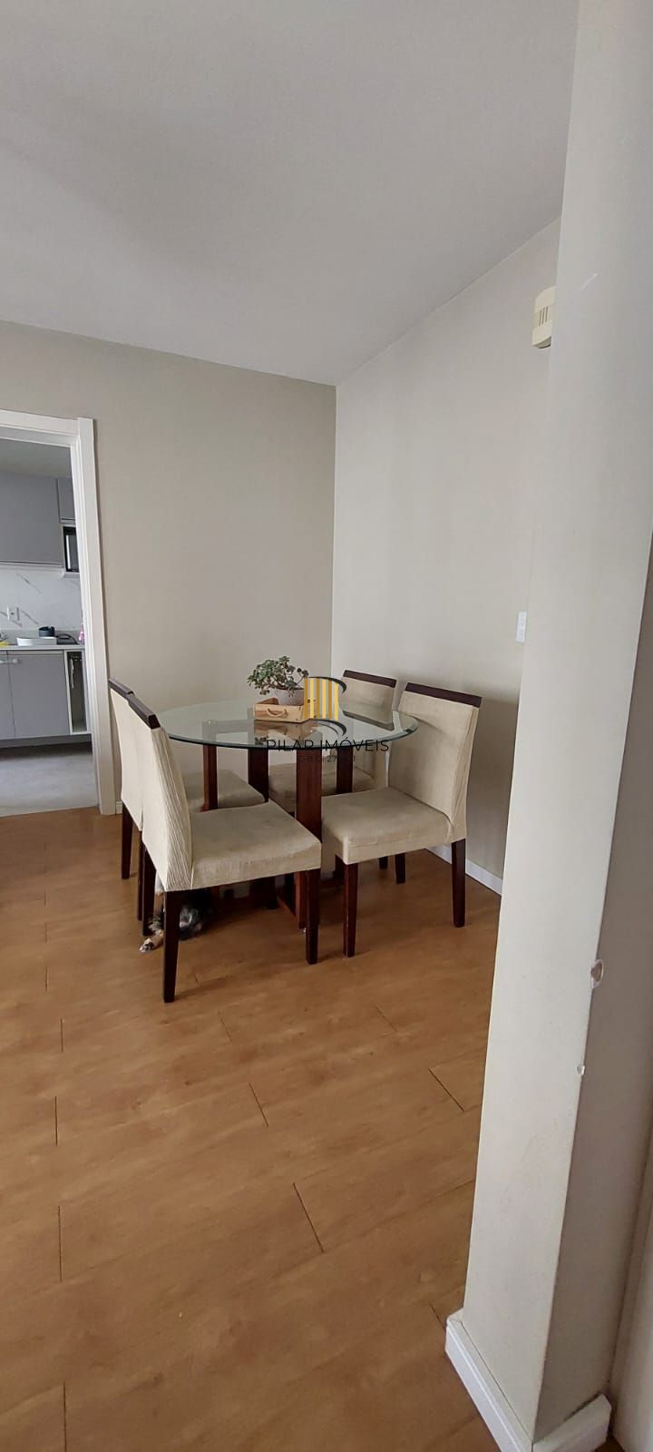 1 DORMITORIO SEMIMOBILIADO 54,69M²