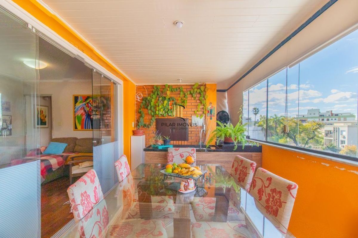 EXCELENTE OPORTUNIDADE NO BAIRRO MENINO DEUS