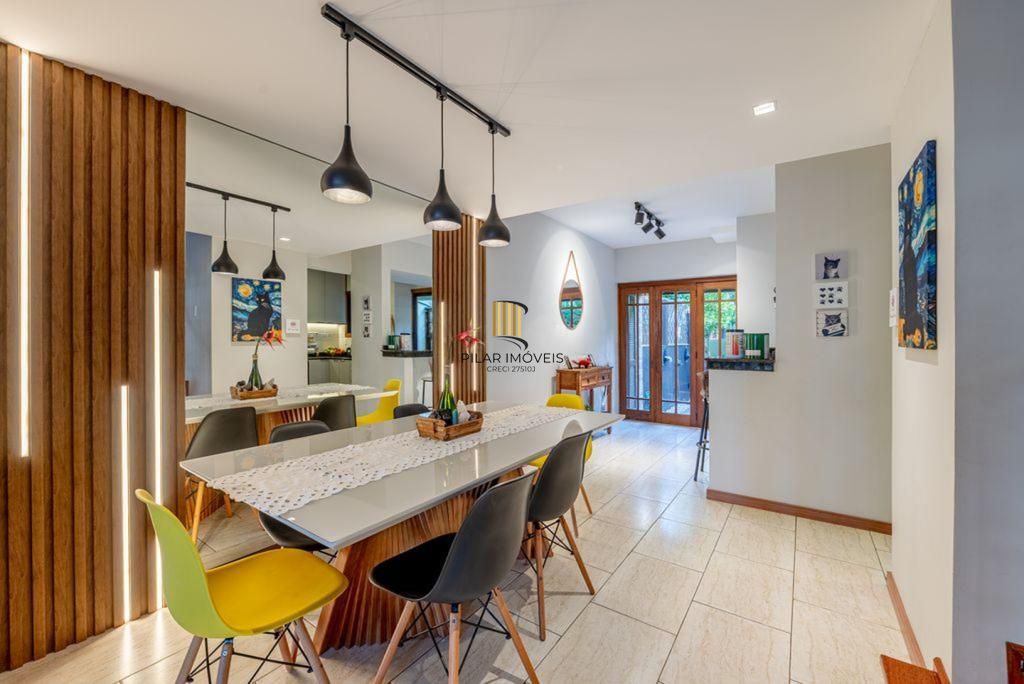 O Lar Ideal na Tristeza: Casa em Condomínio com 3 Dormitórios