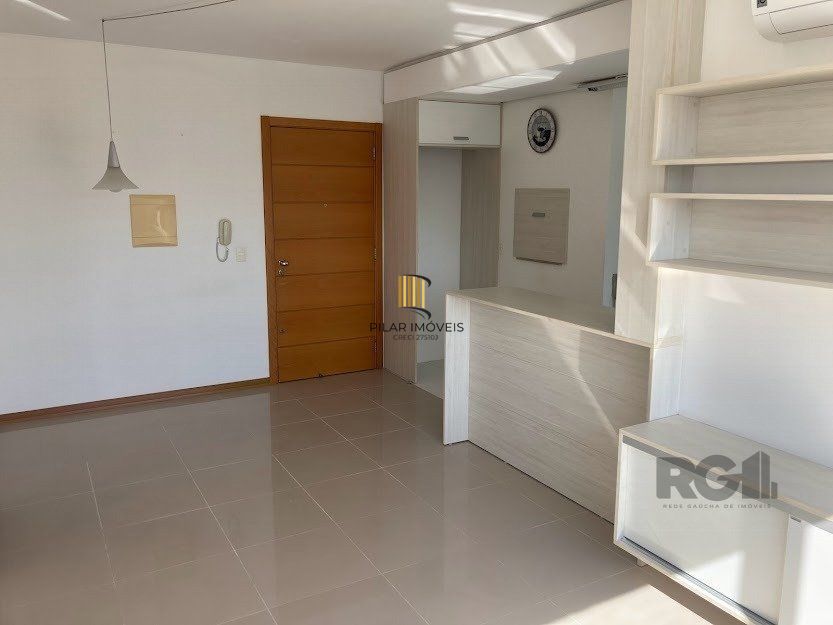 Apartamento 2 dormitórios com suíte para venda no SPOT Cidade Baixa em Porto Alegre.