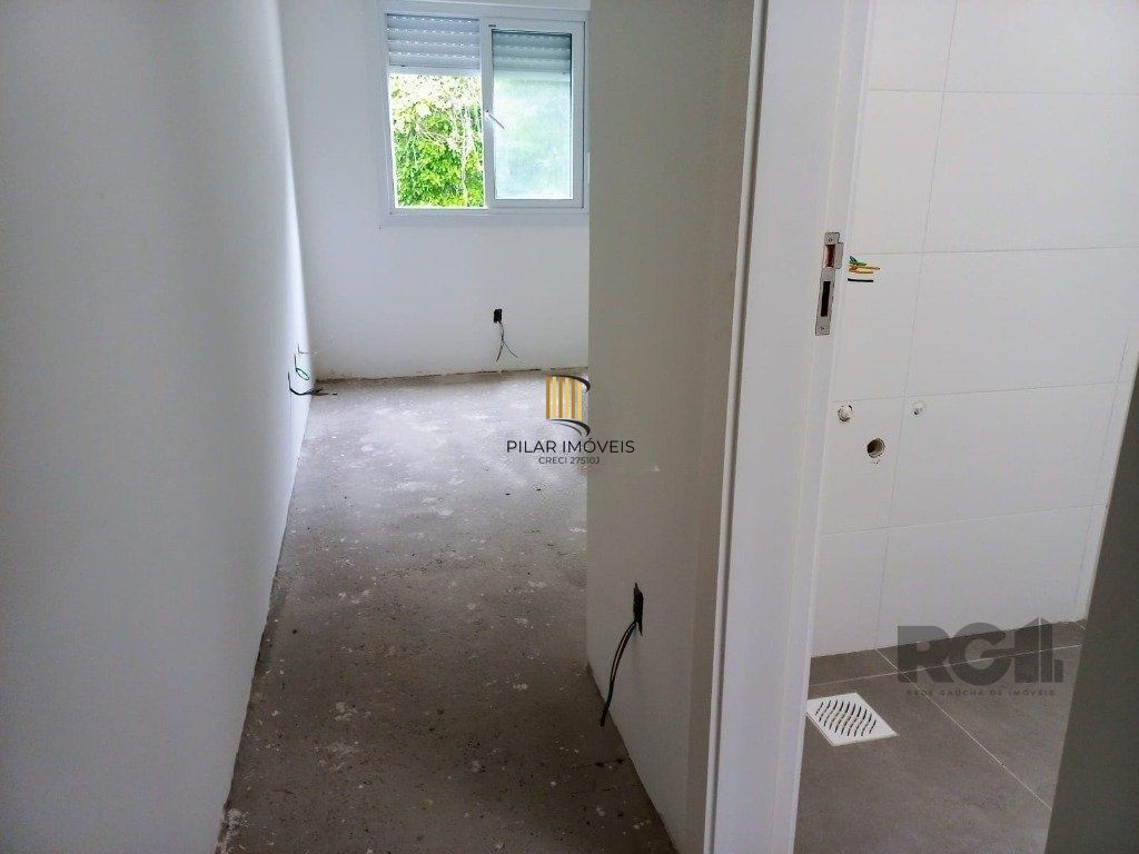 Sobrado 3 dormitórios no bairro Aberta dos Morros