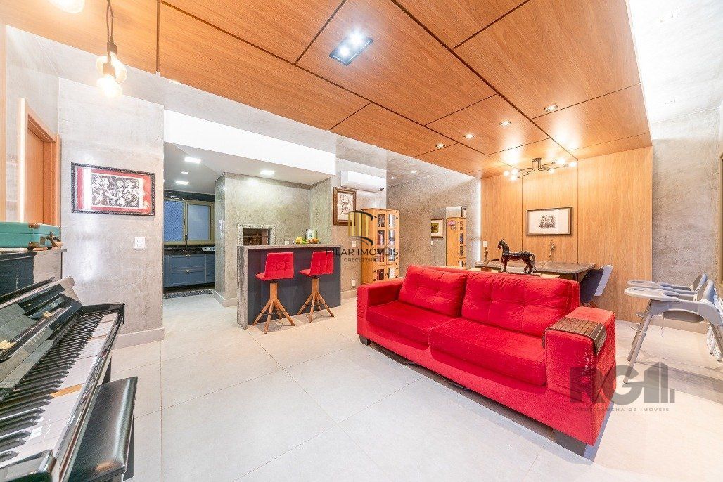 Apartamento 3 dormitórios no bairro Cavalhada
