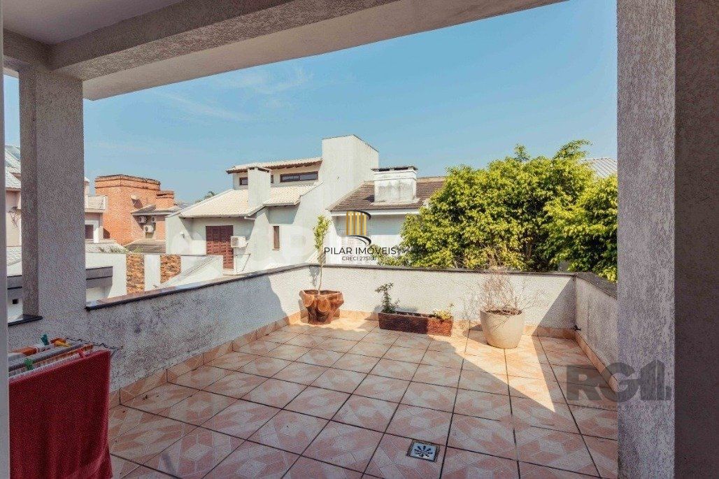 Casa de Condomínio 3 dormitórios no bairro Sarandi