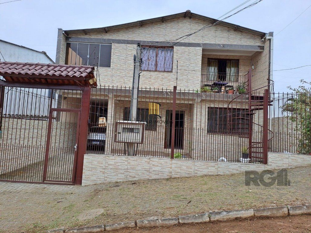 Casa 5 Dormitório(s) Bairro Santa Isabel