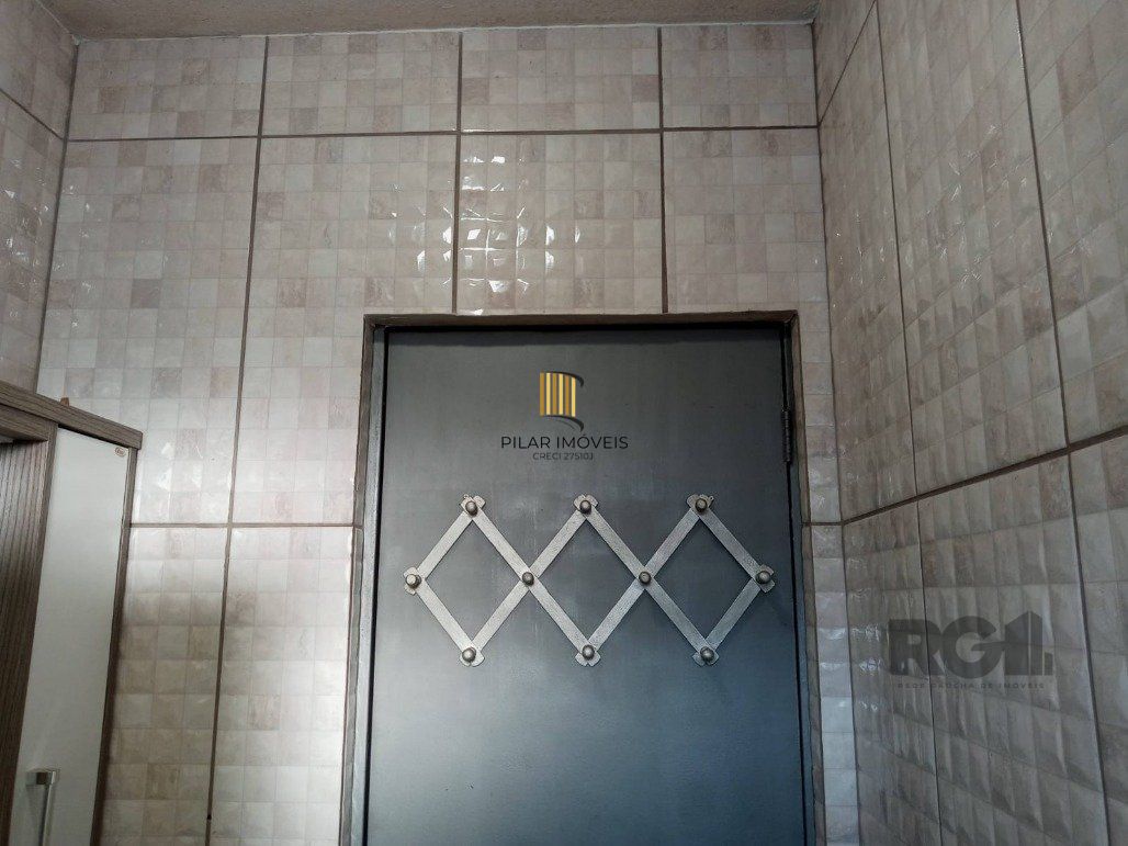 Apartamento 2 dormitórios no bairro Rubem Berta