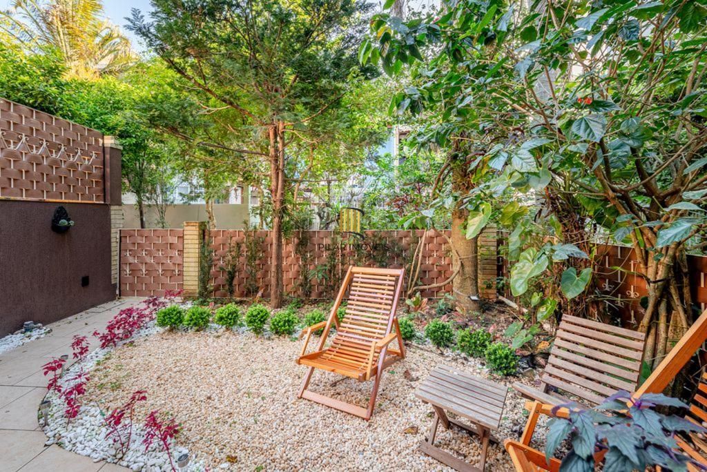 O Lar Ideal na Tristeza: Casa em Condomínio com 3 Dormitórios