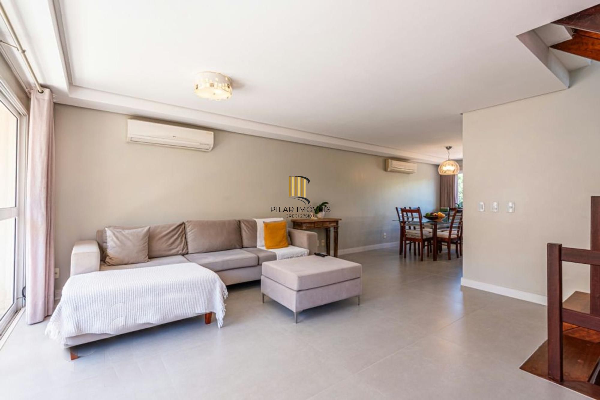 Casa de Esquina exclusiva em condominio fechado!!!