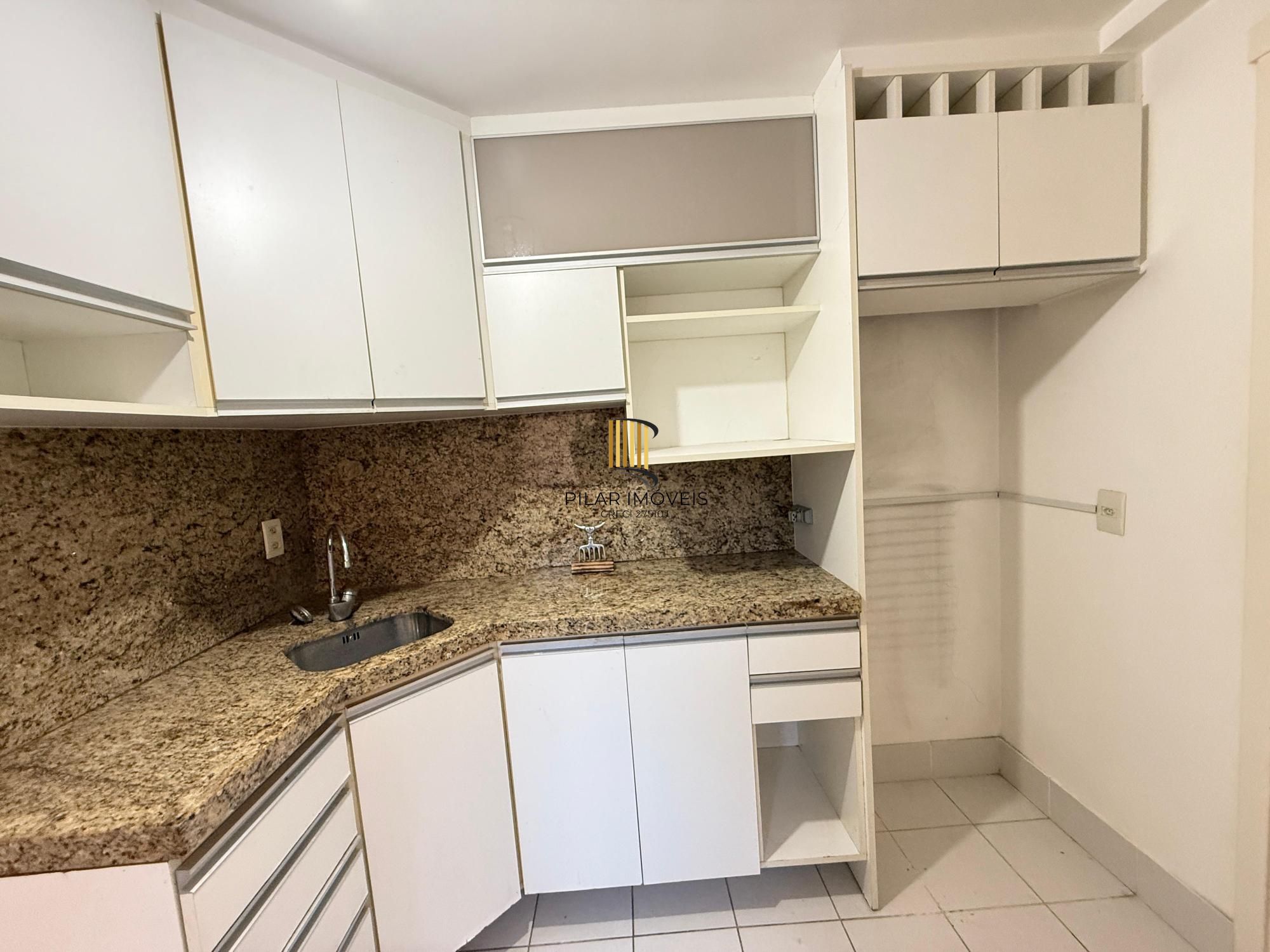 Apartamento 3 dormitórios no bairro Partenon