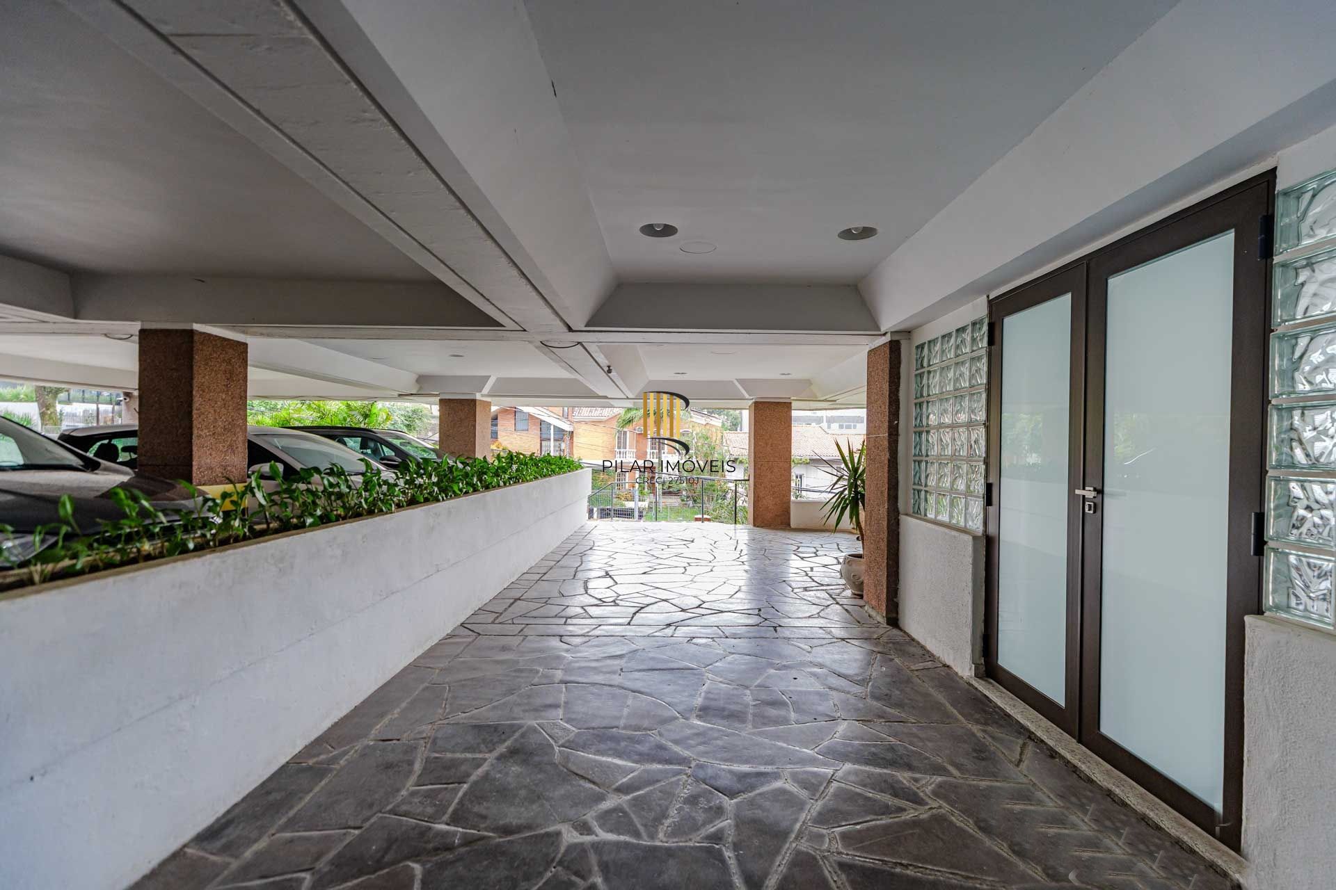 3 pavimentos com elevador eletronico e 2 vagas cobertas