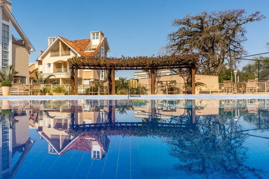 Casa com 3 suítes, Jacuzzi e vista panorâmica para o Guaíba