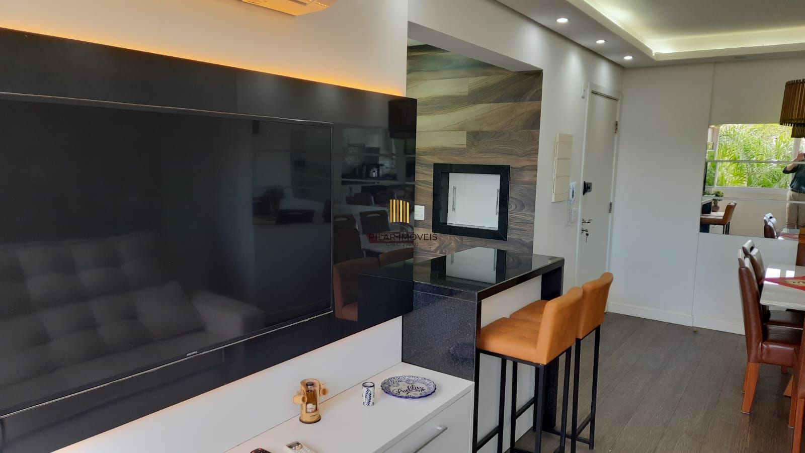 Apartamento 2 dormitórios no bairro Glória