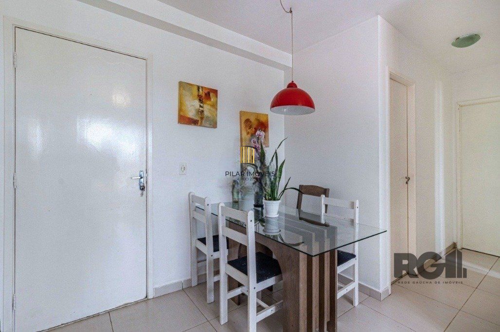 Apartamento 2 dormitórios no bairro Glória