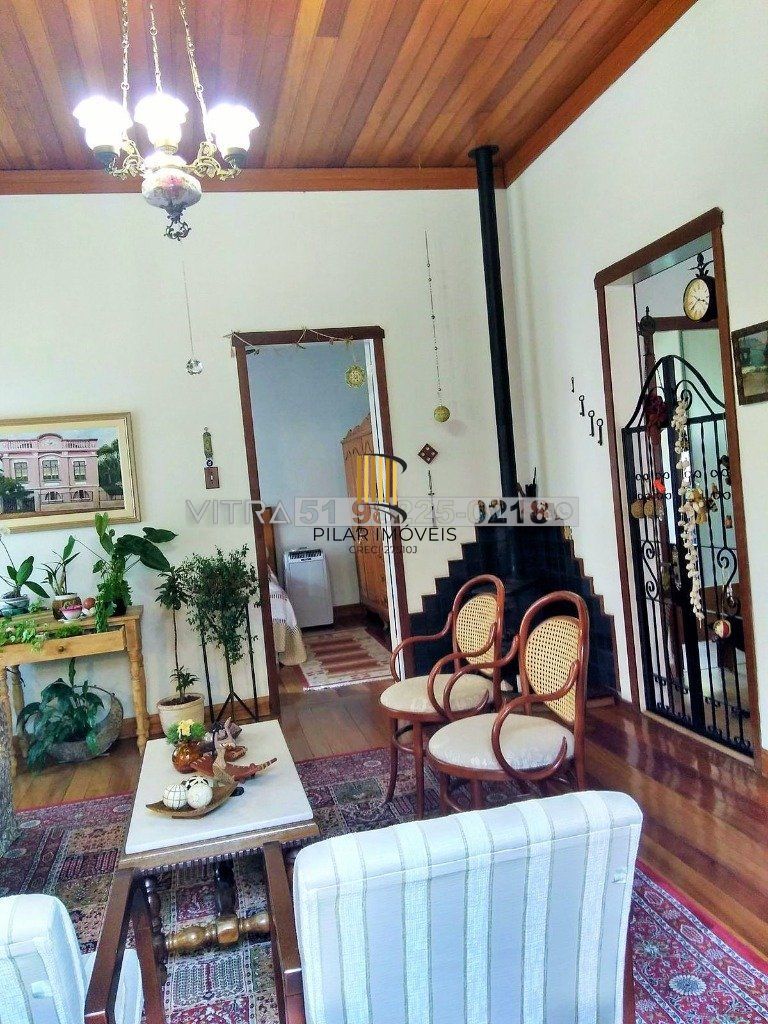 CASA 6 dormitorios