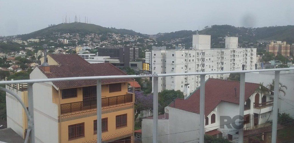 Cobertura 2 dormitórios no bairro Medianeira