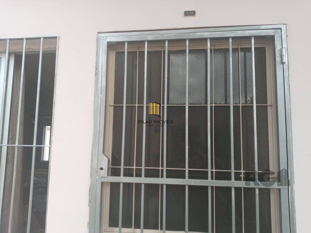 Apartamento 2 dormitórios no bairro Rubem Berta